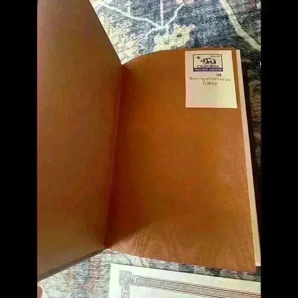 The Easton Press Signed First Edition Come To Think Of It Daniel Schorr Leather - Picture 4 of 16